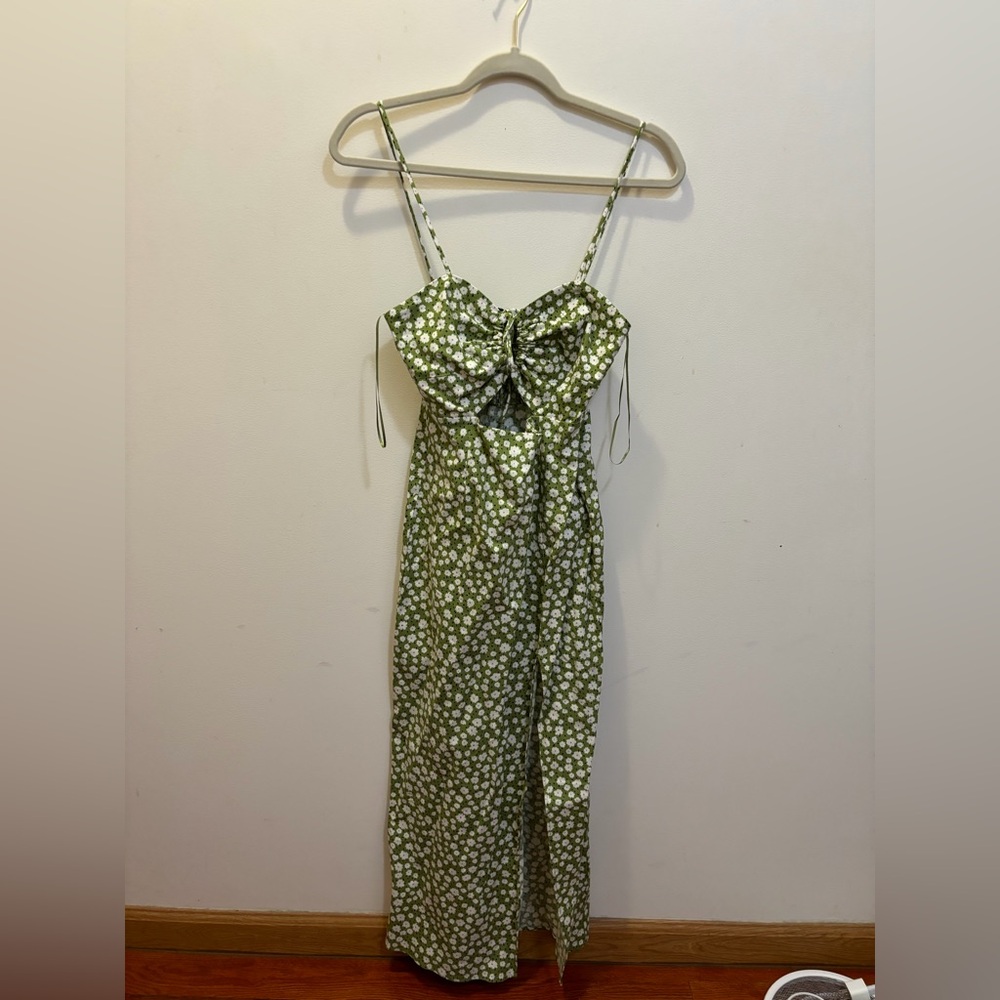 Green Floral Tie-Front Midi Dress